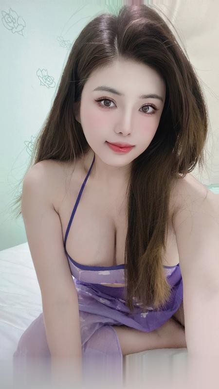 大胸温柔小少妇馨儿-1.jpg