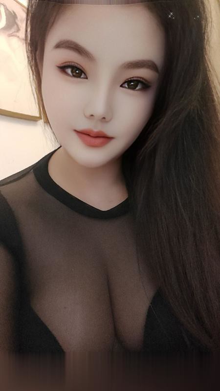 广东-广州蛇吻服务型大奶大臀-2.jpg